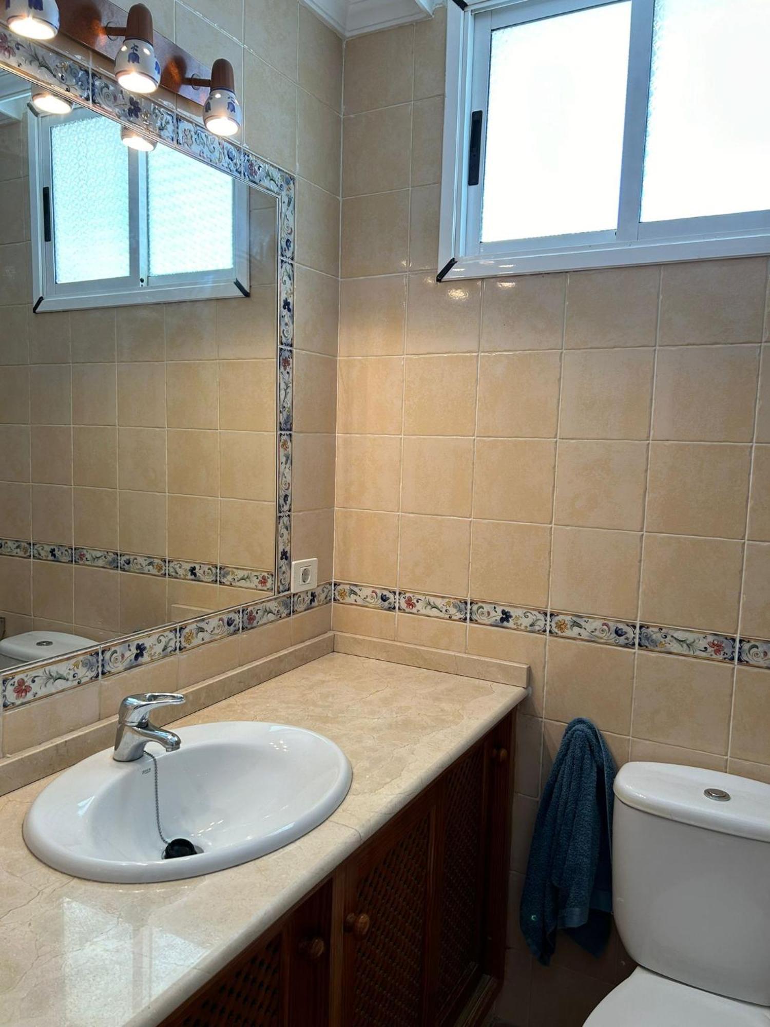 Prime Beachfront Location, Free Parking, Steps To The Sand Лос Кристианос Екстериор снимка