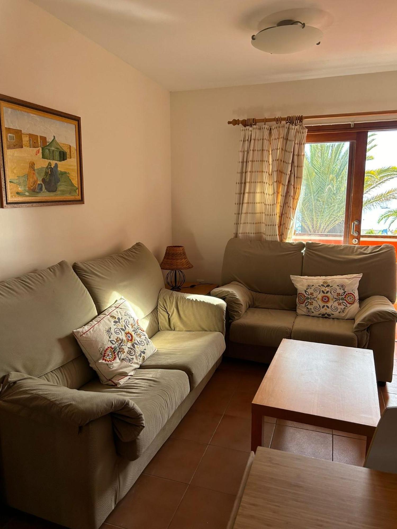 Prime Beachfront Location, Free Parking, Steps To The Sand Лос Кристианос Екстериор снимка